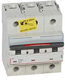 Disjoncteur DX³ 36kA - 3P 400V~ - 32A - courbe C - 4,5 modules
