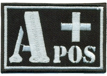 A+POS wh Blutgruppe Positiv Military Survivor Biker Rotkreuz Abzeichen Aufnäher