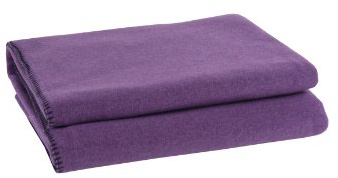 Soft-Fleece-Decke – Polarfleece-Decke mit Häkelstich – flauschige Kuscheldecke – 160x200 cm – 490 aubergine – von 'zoeppritz since 1828', 103291-490-160x200