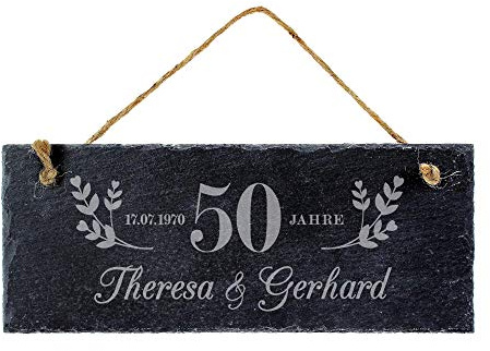 Casa Vivente Schiefertafel mit Gravur zur Goldenen Hochzeit, Motiv 50 Jahre personalisiert mit Namen und Datum, Türschild als Geschenkidee für Paare
