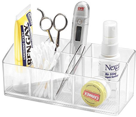 iDesign Medikamentenbox für Bad und Medizinschrank, kleine Medizinbox aus Kunststoff, übersichtliche Medikamenten Aufbewahrung mit 7 Fächern, durchsichtig