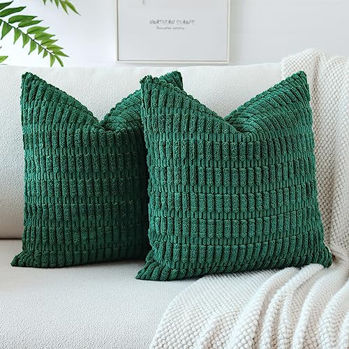 JOTOM 2er Set Kordsamt Weicher Kissenbezüge Moderne Kissenhüllen Dekorative Sofakissen Dekokissen Zierkissenbezug für Wohnzimmer Sofa Schlafzimmer Dunkelgrün 40x40 cm