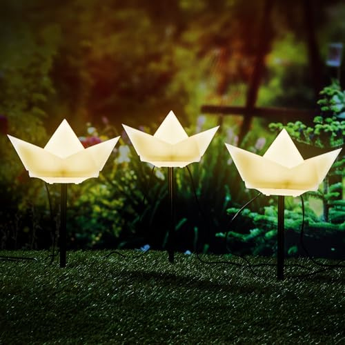 Spetebo Solar Gartenstecker im Papierboot Design - 3er Set - LED Deko Beleuchtung für Außen - Kunststoff Boote mit Erdspieß warm weiß beleuchtet Outdoor Leuchte mit 2 Funktionen