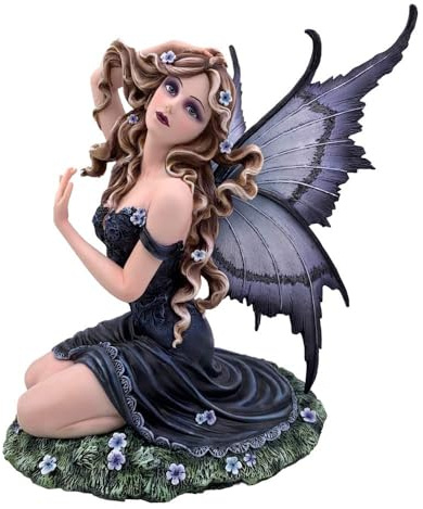 Nemesis Now Figura de hada encantada de lavanda arrodillada, estatua de hada de resina pintada a mano con alas de mariposa en tono lila, figuras de hadas para adultos, coleccionistas de fantasía y