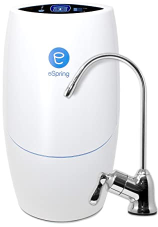 Purificador de agua UV - debajo del mostrador con kit de grifo cromado brillante de diseño