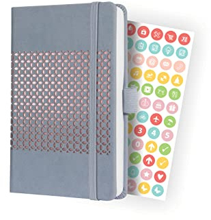 SIGEL J4208 Wochenkalender Jolie 2024, ca. A6, hellgrau, Hardcover, Gummiband, Stiftschlaufe, Einstecktasche, 174 S., aus nachhaltigem Papier, Terminplaner