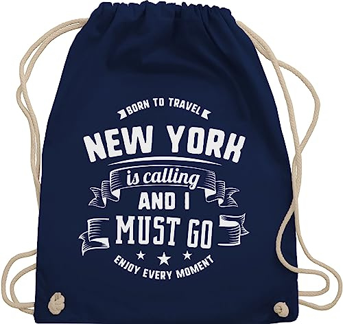Turnbeutel Rucksack - Stadt und City Outfit - New York is calling and I must go Weiß - Unisize - Navy Blau - städte ruft beutel stoffrucksack turnsack beutelrucksäcke juterucksack sportbeutel