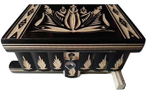 Preciosa caja mágica de madera tallada; caja rompecabezas, con compartimento secreto; caja con truco hecha a mano.