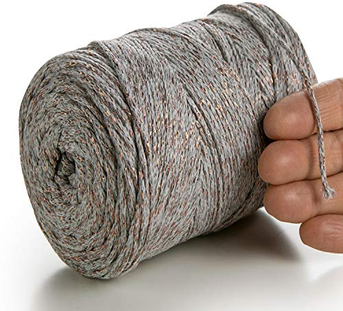 MeriWoolArt® Metallische Makramee Garn 2mm x 225m Farbig für Schnur Schmuckherstellung, Makramee Accessoires Schmuck - Boho Makramee Seil Garn - Glanz Lurex Recyceltes Baumwollgarn (Lurex Hellgrau)