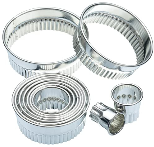 KitchenCraft Juego de Moldes Cortadores Metálicos para Galletas y Repostería Almacenables, 11 Unidades