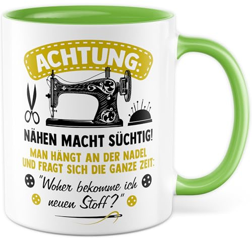 Nähen Tasse mit Spruch - Achtung: Nähen macht süchtig! - Kaffeetasse aus Keramik 330ml - Näherin Hobby Nähmaschine Schneiderin Schneider Geschenkidee Kaffee-Becher