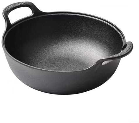Wok in ghisa con doppio manico e coperchio in legno, padella antiaderente con fondo piatto da 20 cm, per friggere in padella e friggere (A)