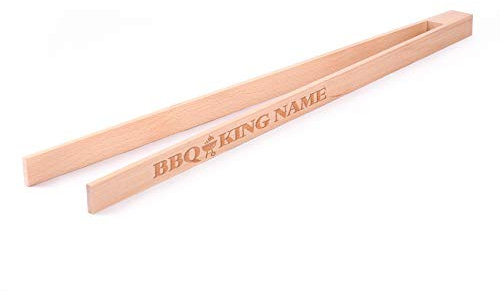 Herz & Heim® Grillzange mit Gratis Gravur des Namens - BBQ King - aus 100% Naturholz