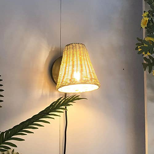 Boho Plug in Wall Sconces with On/Off Switch Cord for Bedroom, Black Rattan Wicker Wall Lamp with Plug in Cord Rotatable Japanese Waven Reading Light E27Wall Mounted Fixtures for Loft, Living Room