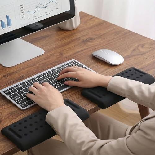 2 Stück L-Förmige Handballenauflage Tastatur: Ergonomische Memory-Schaum Ellbogenstützkissen mit Anti-Rutsch Unterseite für Keyboard Schreibtisch Ideal für Büroangestellte & Gamer