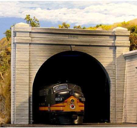 Chooch Enterprises HO Scale Double Concrete Tunnel Portal