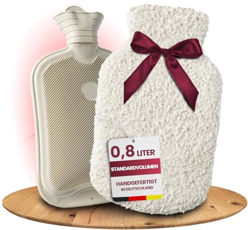 Kuschel Wärmflasche Made in Germany mit Bezug aus extra weicher Bio-Baumwolle - Teddy Wärmflasche Hot Water Bottle lange warm zur Schmerzlinderung - easy and green® (0,8 L)