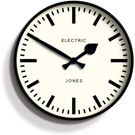 JONES CLOCKS® Tiger wanduhr | Moderne runde bahnhofsuhr | 30 cm| Schwarz | Cooler Designer-Look für küche, Wohnzimmer oder büro