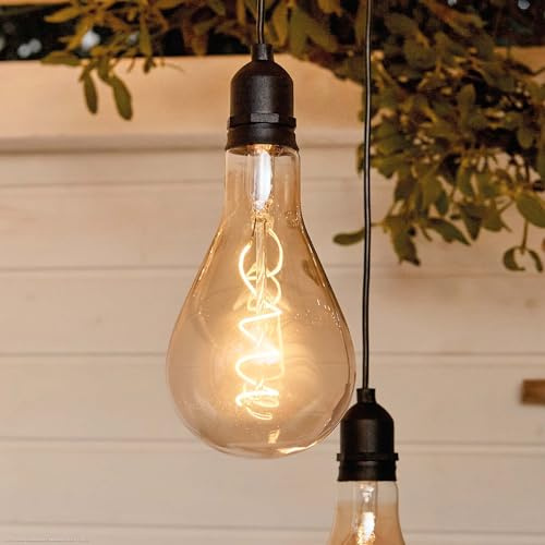 hellum 2x Hängelampe mit Batterie, Fernbedienung Timer outdoor Ø10x20cm | Dimmbare Glühbirne outdoor gold mit Batterie (8xAA), LED Filament, A100, Retro Birne für Terrasse, Balkon, Garten 524376