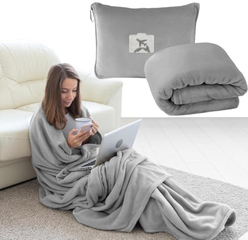 RANJIMA Reisedecke Kissen 2 in 1, 155 x 130 cm Weiche Flugzeugdecke, Weiche & Warme Reisedecke für Flugzeug & Auto, Kompaktes Kissen mit Gepäckhülle & Rucksackclip für Urlaub, Büro, Zuhause (grau)