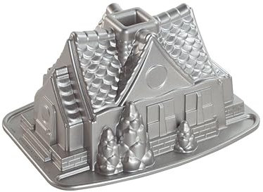 Nordic Ware Gingerbread House Bundt Pan, Seasonal Christmas Aluminium Bundt Tin, Bundt Cake Tin with Pattern, Cake Mould , Colour: Silver