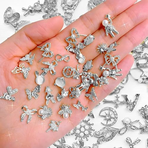 50 Pièces Bijoux Ongles Nail Art, Nail Charms, Ongles en Pierres Paillettes, Breloques à Ongles en Strass Papillon, Accessoires de Nail Art DIY, pour Filles et Femmes (Argent)