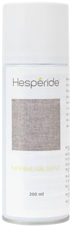 Spray detergente e impermeabilizzante per tessuti in poliestere 200ml