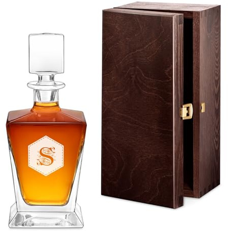 Maverton Whisky Karaffe mit Gravur 800 ml - graviertes Whiskey Dekanter mit mit Namensgravur für Frauen - Whiskyflasche für Whiskygenießerin - Whisky Glaskaraffe - Initiale