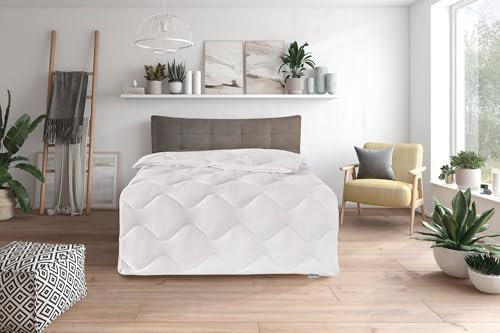 Traumnacht Comfy Cotton dünne und leichte Sommerdecke, Bettdecke aus Baumwollmischgewebe, 135 x 200 cm, waschbar, Öko-Tex zertifiziert, produziert nach deutschem Qualitätsstandard