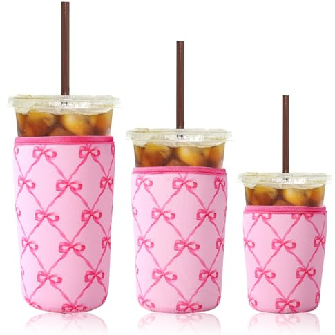 Lyreh 3 Fundas Reutilizables para Café Helado, 3 Tamaños para Bebidas Frías Portavasos de Neopreno Aislante Accesorios Café Frío y Caliente (Lazo Rosa)