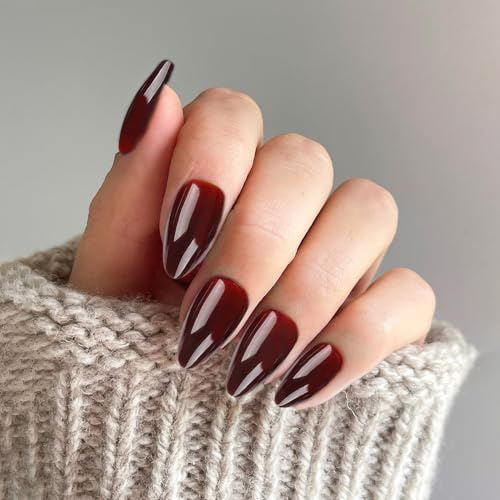 24 Faux ongles, faux ongles courts avec colle, ongles à presser, ongles à coller amovibles pour Noël, Halloween, femmes, filles, accessoires pour le nail art (brun rougeâtre).