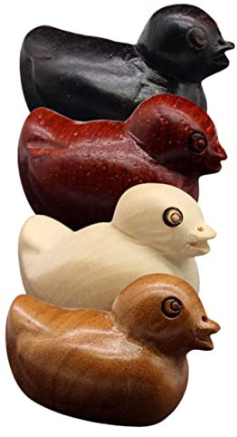 Gogogmee 4stücke Mini Enten Figuren Aus Holz Holzdekor Anhänger Für Schlüsselanhänger Hängeornamente Holzornamente Mini-holzornamente Als DIY Zubehör