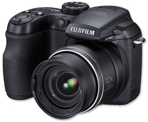 Fujifilm FinePix S1500 - Appareil Photo Numérique 10 Mpix Zoom Optique 12x Ecran LCD 2,7 - Noir
