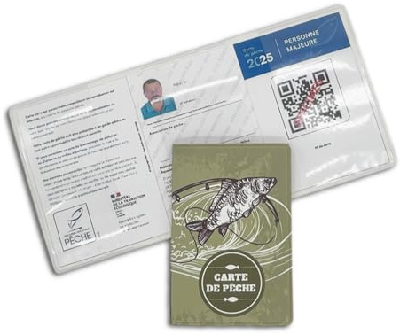 nemau - Pochette Carte de Pêche 3 Volets - Fabrication Française - Étui Imperméable et Résistant - Protège Vos Documents de Pêche - Format Compact et Pratique - Modèle Canne à pêche Kaki