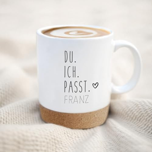 hellomini Personalisierte Keramik-Tasse mit Korkboden & Deckel – Individuelles Geschenk für Partner – Hochwertig & einzigartig (Du.Ich.Passt)