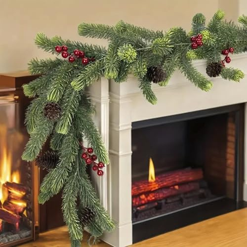 Weihnachtsgirlande mit Beeren Künstliche Pflanzen Tannengirlande aus PVC Weihnachtsdeko Tannenzweige Wie Echt, Kiefergirlande mit Tannenzapfen Party Deko Weihnachten Dekogirlande Girlande Grün 185 cm