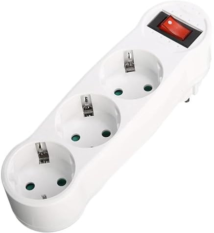 Multiconector triple con interruptor, diseño compacto, ideal para conectar varios dispositivos y controlar el suministro eléctrico.