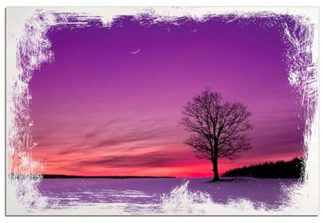 Wallario Wandbild aus Holz Mond und Baum am Abend bei Schnee - 60 x 90 cm in Premium-Qualität: Brillante Farben