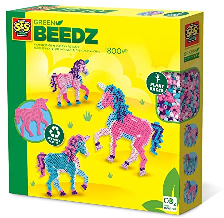 SES Creative 06406 Green Beedz Bügelperlenset Einhorn – 1800 Öko-Bügelperlen, Eco-Stiftplatte, Fördert Kreativität, für Kinder ab 5 Jahren
