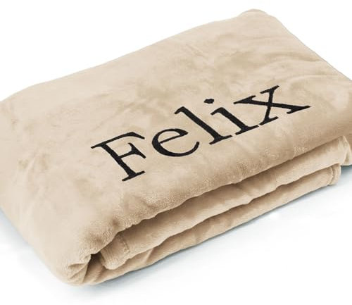 Deitert Kuscheldecke XXL mit Namen oder Wunschtext Bestickt - extra große 220x240 cm gemütliche Sofadecke Wohndecke, weiches Fleece, personalisiertes Geschenk für Männer und Frauen - Sand