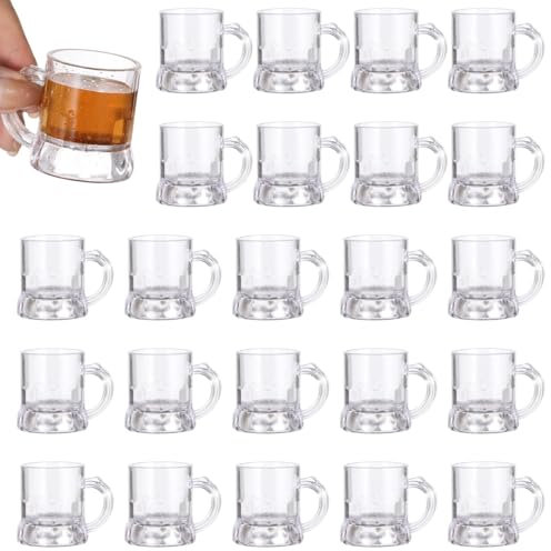 byepica 24 mini tazas de cerveza de plástico, vasos de chupito pequeños de 2 onzas con asas, vasos transparentes reutilizables para whisky, cerveza y jugo, perfectos para fiestas y bodas