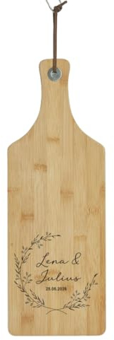 Schneidebrett personalisiert Hochzeit – Bambus Holzbrett mit Gravur – Hochzeitsgeschenk mit Namen – Geschenk Brautpaar schmal (Blumenkranz, Kurz/Schmal)