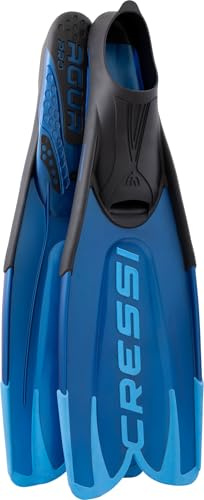 CRESSI dal 1946 - Agua Pro Fins - Pinna a Scarpetta Chiusa Ideale per Snorkeling Apnea Piscina Immersioni Grazie alla sua Struttura Resistente e Affidabile