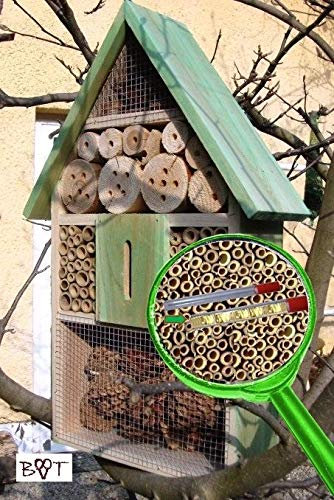 Insektenhotel LOTUS + 2 x Sichtglas + Marienkäferhaus + Schmetterlingshaus, XXL moosgrün grün für Nützlinge Biogarten Nistkasten Schmetterling Insektenhotel groß 50 cm mit Lotus-Effekt Oberflächen Beschichtung und 2 Sichtgläsern 8 und 11 mm Beobachtungsröhrchen komplett mit Füllmaterial, natürliche Blattlausbekämpfung, ein toller Insektenkasten - Insektenhaus