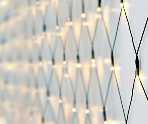 Spetebo LED Lichternetz 300 x 300 cm mit 240 LEDs - warmweiß - für Innen und Außen geeignet - Kabelfarbe: transparent