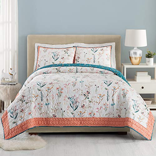 Makers Collective English Garden 3-Piece Quilt Set by Teresa Chan, Lightweight Coverlet Set, Floral Pink Printed Quilted Bedding Set with Shams for All Seasons, King Size