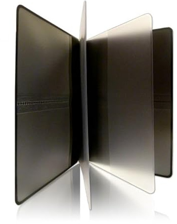 Patentierte Reisepasshülle | RFID NFC & Magnetfeld Blocker | Schutzhülle für Reisepass, Ausweis, Kreditkarte, EC-Karte | Kartenschutz & Organizer | 100% Datenschutz geprüft von CTC/advanced (member of RW TÜV Group) | Schwarz