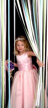 Holland Plastics Original Brand Lamellen-Türvorhang/Fliegenrollo, mit einem Paar selbstklebender Haken für PVC-Türen, mehrfarbig, 80 cm breit x 200 cm lang