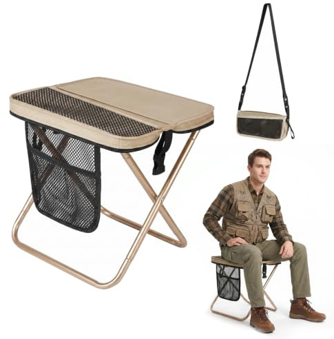 SilverChry Sgabello Campeggio Pieghevole con Tasca e Tracolla | Con Tasca per Telefono e Vano Portaoggetti, 31×15×5 cm, 760 g, Sgabello da Giardino Pieghevole e Sedia Pesca Portatile