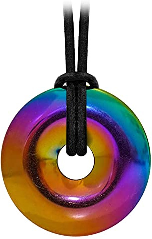 Kaltner Präsente Edelstein Halskette mit Anhänger/Hämatit Regenbogen bedampft/Lederband mit Donut Anhänger/Hochwertiger Edelsteinanhänger mit Lederkette/Ø Edelsteindonut 30 mm